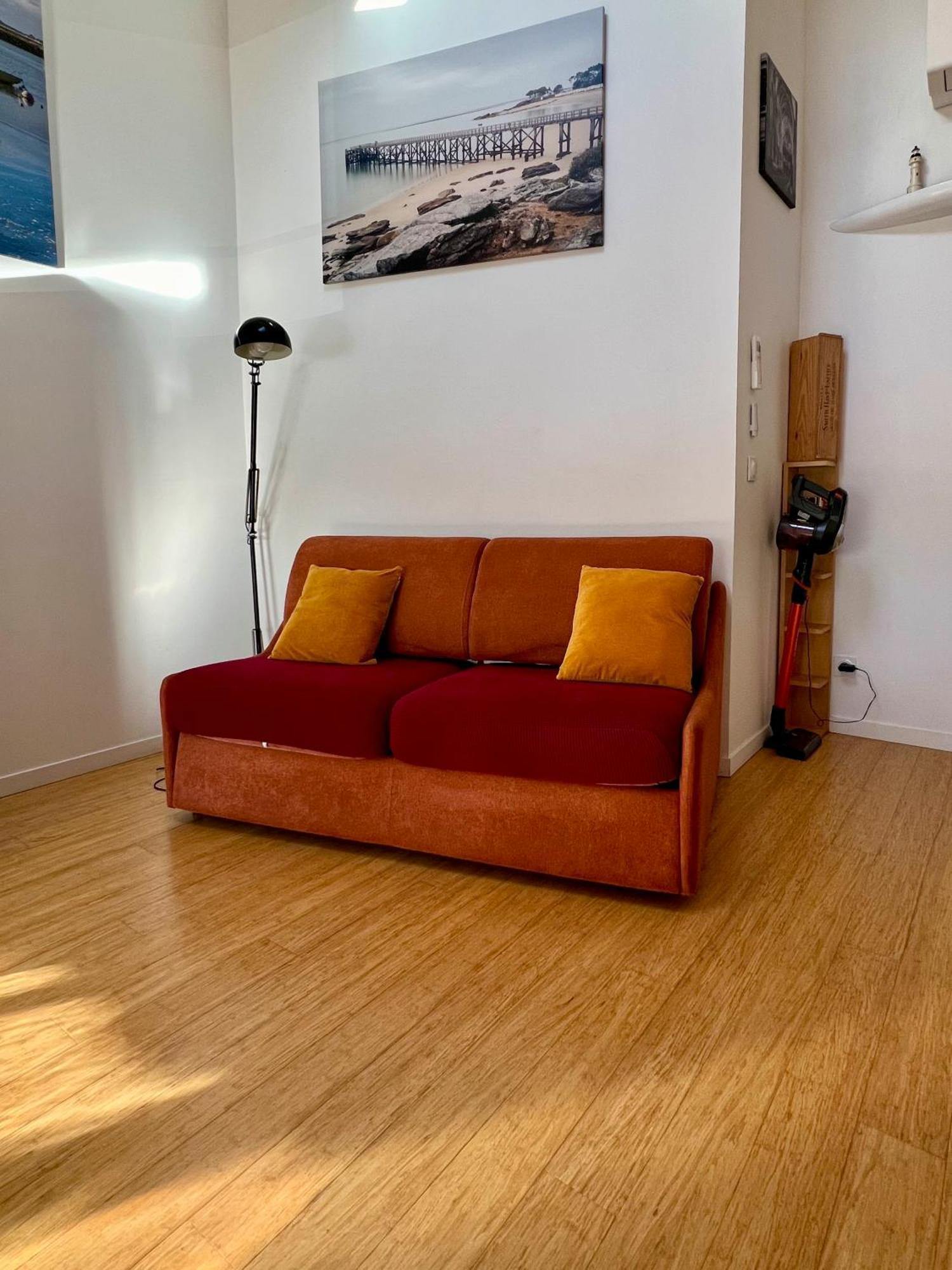 Confortable T2 De 50 M2 Avec Parking Prive Bruges Exterior photo